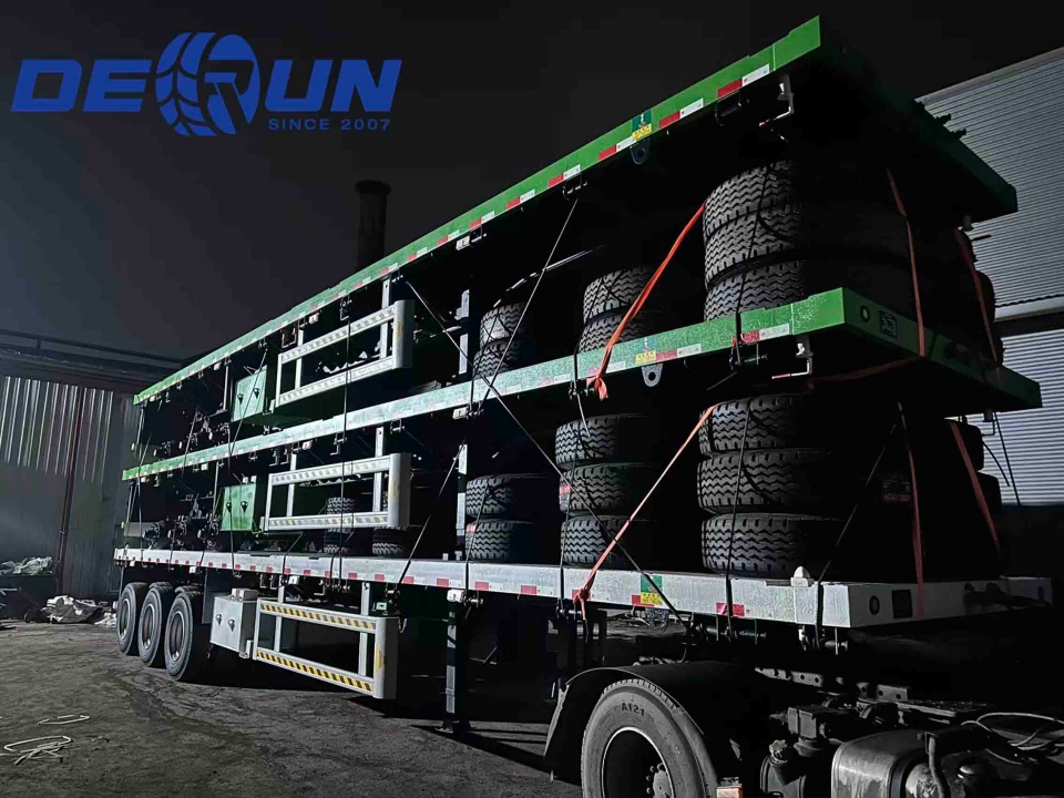 तीन फ्लॅटबेड सेमी ट्रेलर अल्जेरियाला पाठविले जातील